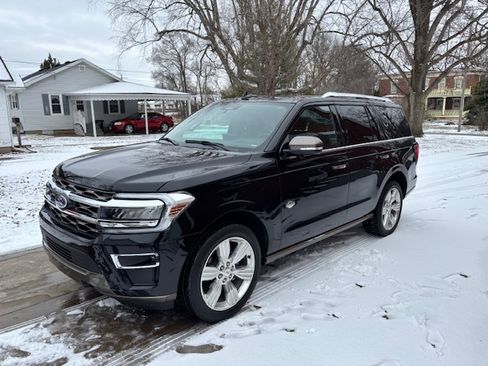 Used 2023 Ford Expedition King Ranch image 1