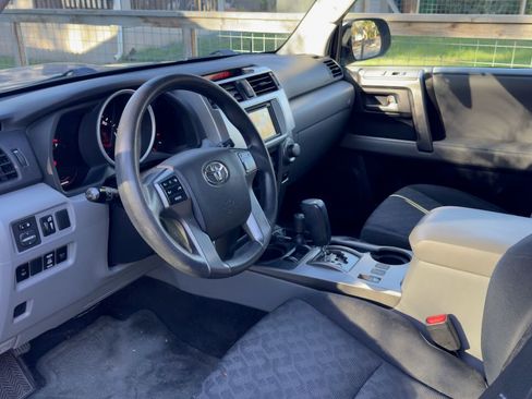 Used 2013 Toyota 4Runner Trail image 11