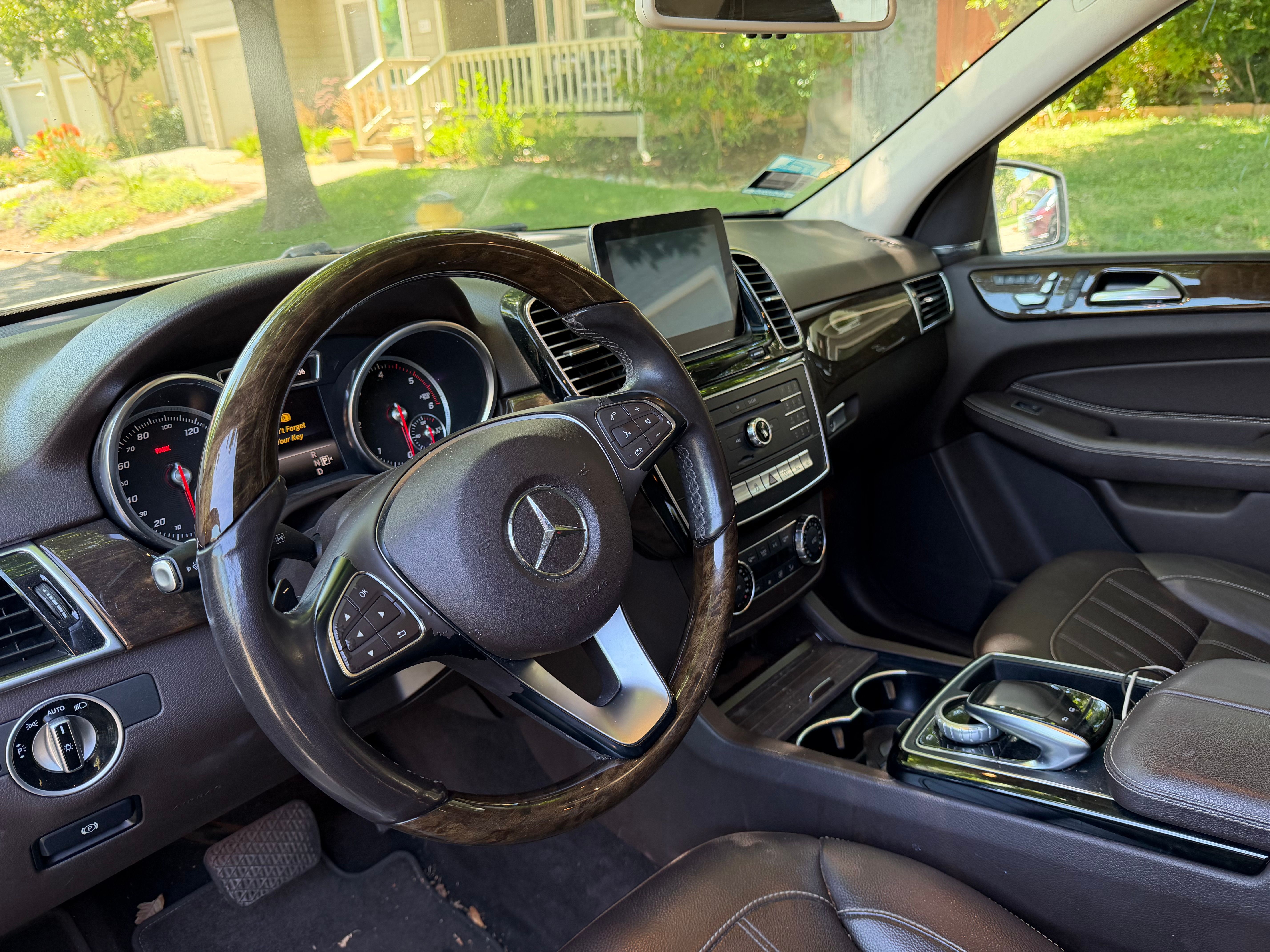 Used 2016 Mercedes-Benz GLE 300d 4MATIC image 13