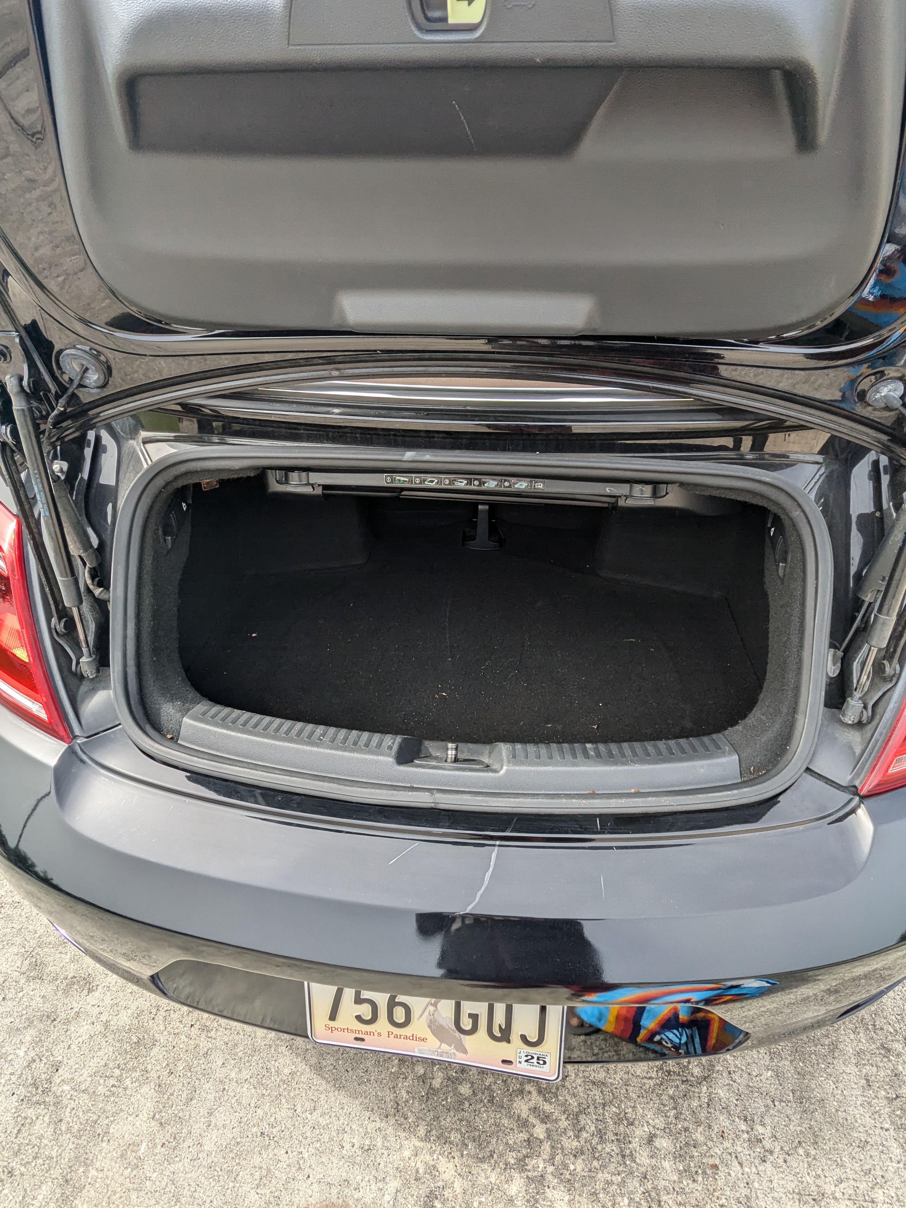 Used 2013 Volkswagen Beetle 2.5 FWD image 8