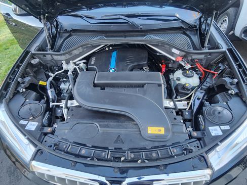 Used 2017 BMW X5 xDrive40e image 19