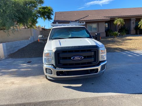 Used 2015 Ford F250 XL w/ Power Equipment Group image 2