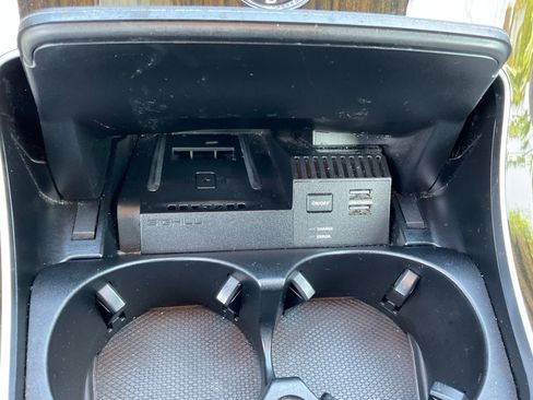 Used 2017 Mercedes-Benz C 300 Coupe image 12