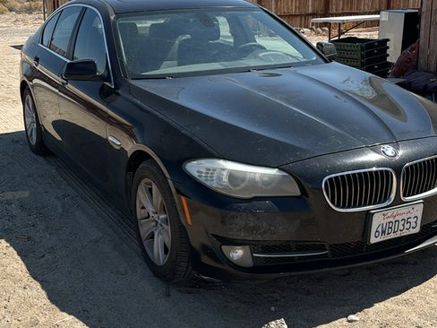 Used 2012 BMW 528i Sedan image 4