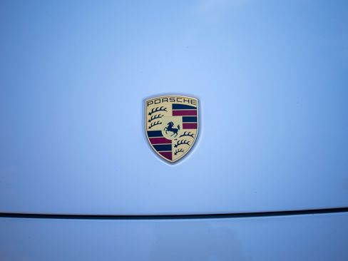 Used 2019 Porsche Cayenne S image 32