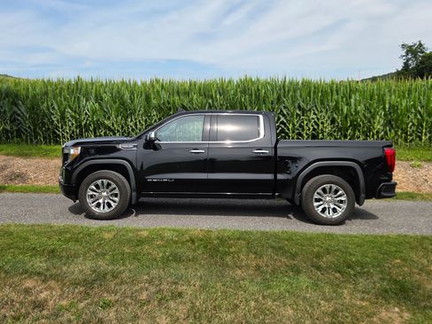 Used 2019 GMC Sierra 1500 Denali AWD/4WD image 4