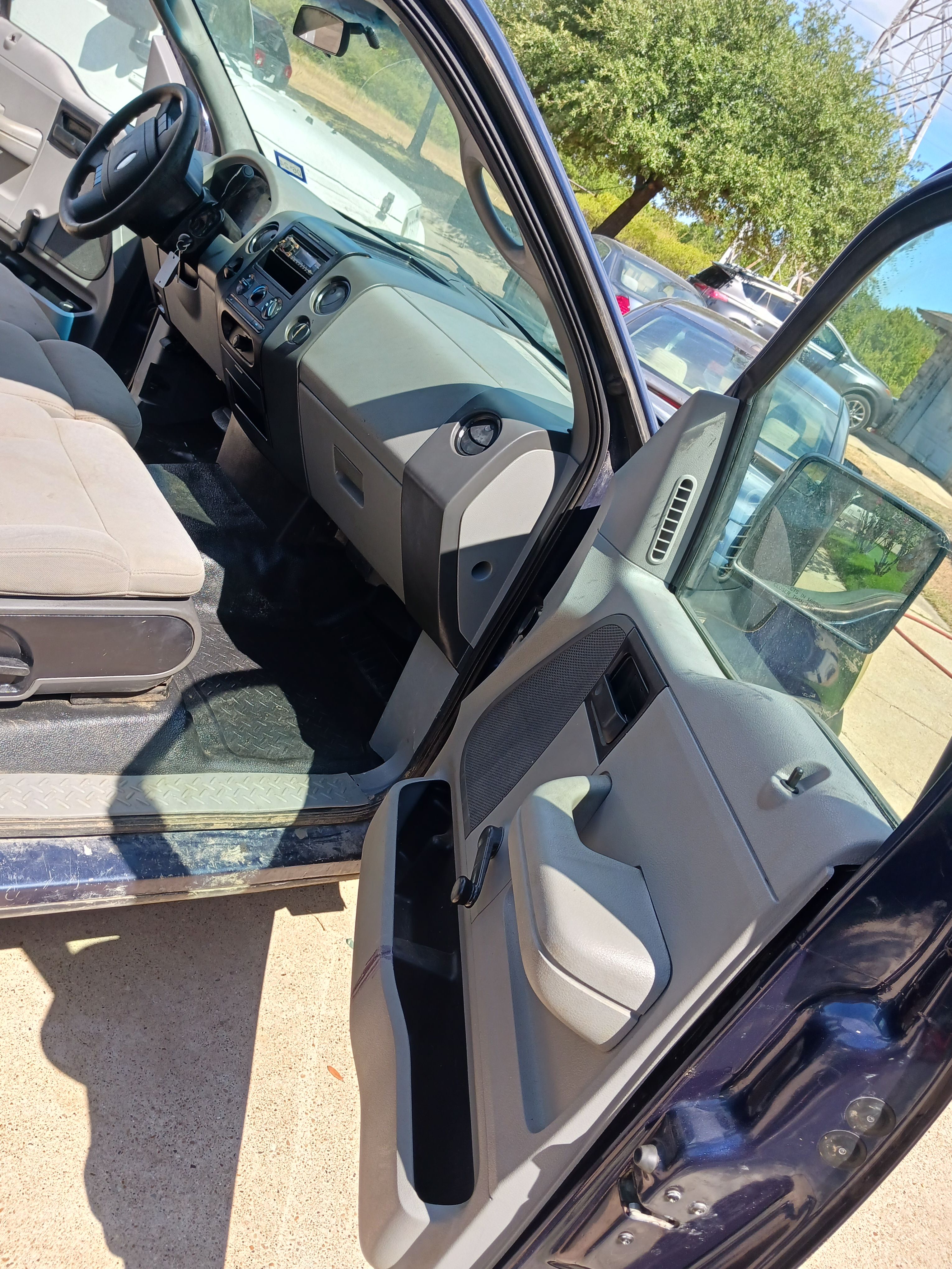 Used 2006 Ford F150 XL RWD image 8