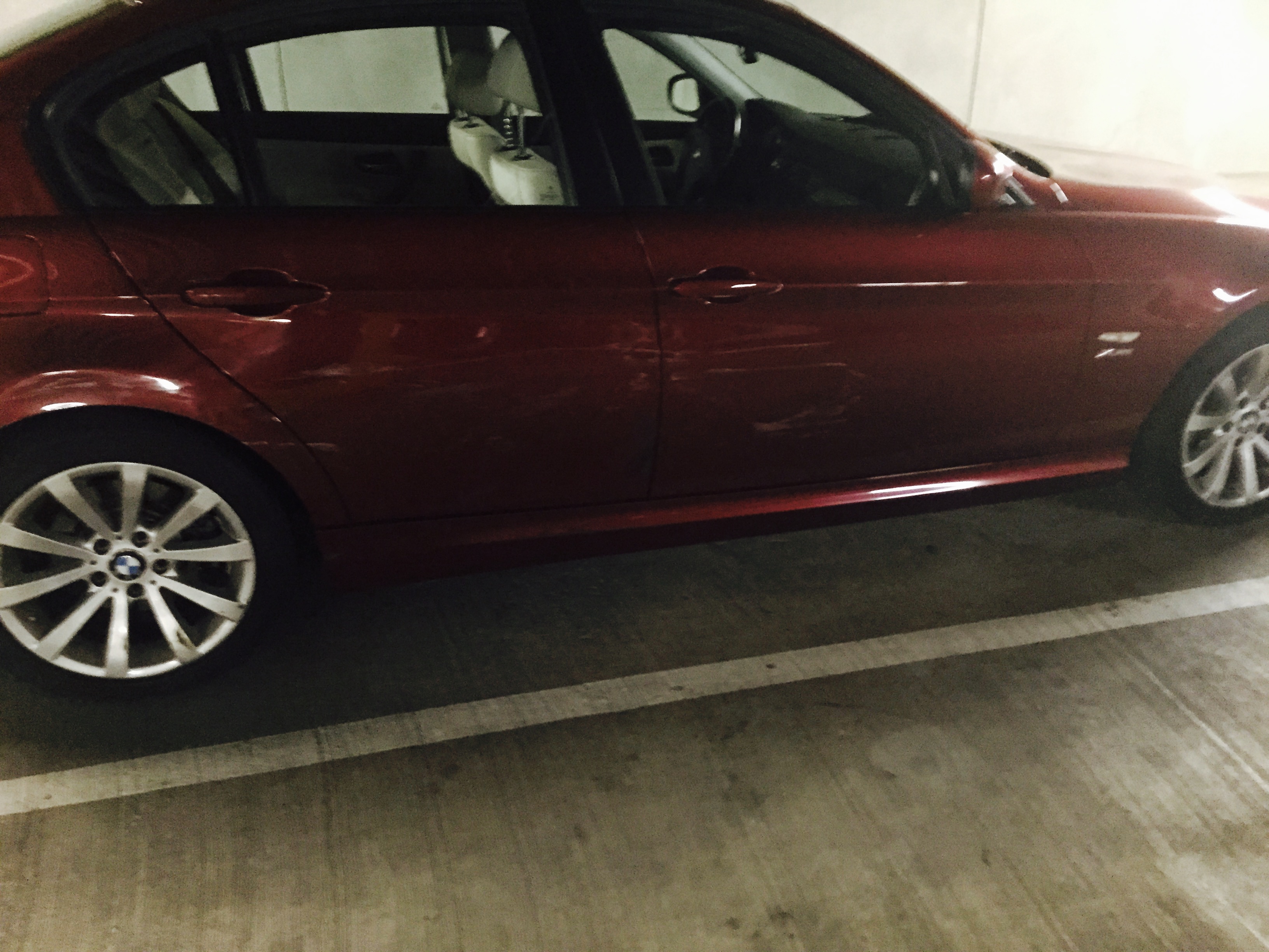 Used 2011 BMW 328i xDrive Sedan AWD/4WD image 2
