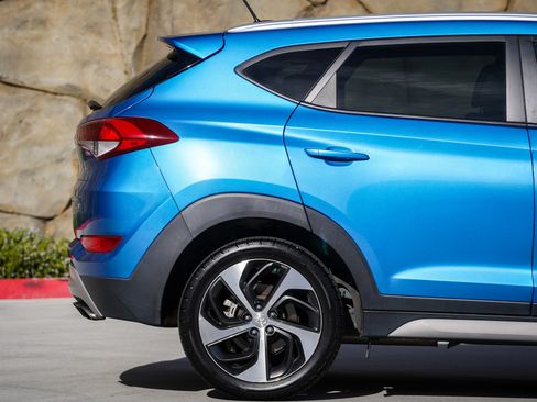 Used 2017 Hyundai Tucson Sport w/ Cargo Package image 13