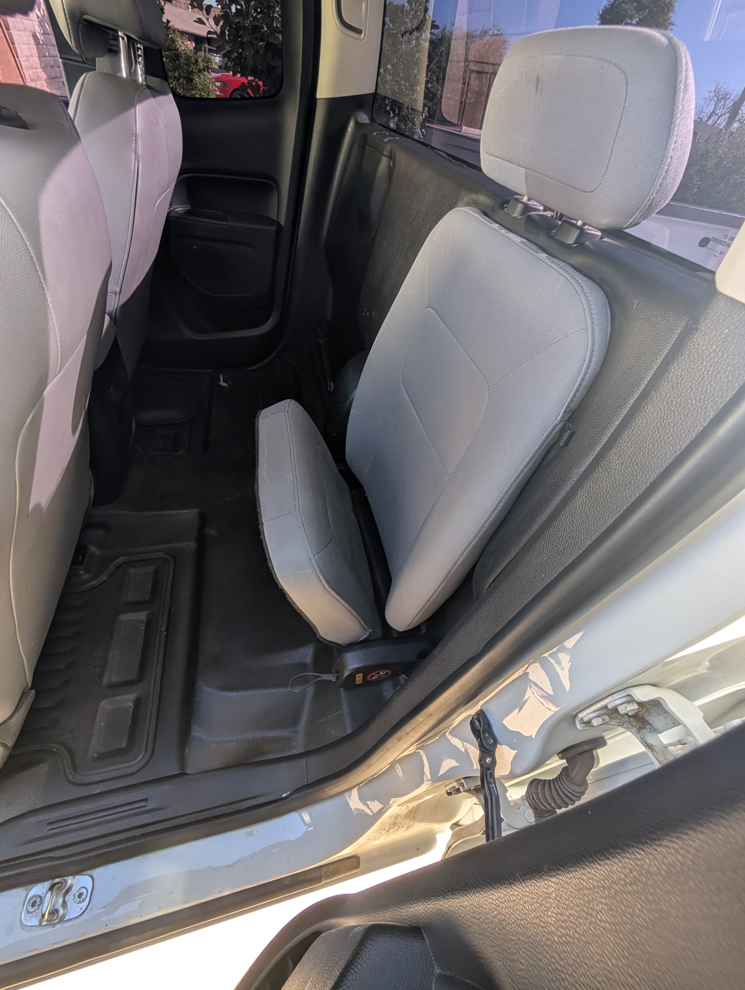 Used 2020 GMC Canyon SL RWD image 15