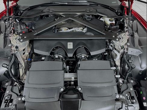 Used 2025 Aston Martin DB12 Convertible image 20