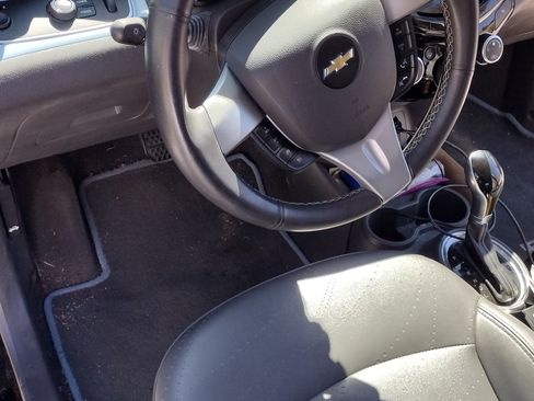 Used 2014 Chevrolet Spark LT image 12