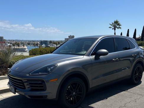 Used 2020 Porsche Cayenne AWD/4WD image 15