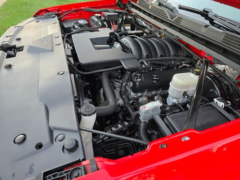 Used 2016 Chevrolet Silverado 1500 LT w/ LT Convenience Package image 26