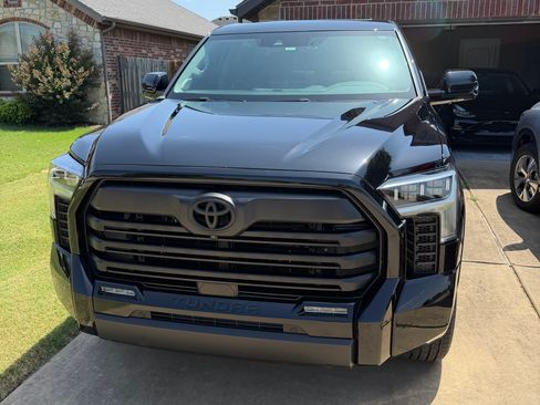 Used 2024 Toyota Tundra Limited AWD/4WD image 1