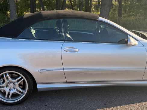 Used 2006 Mercedes-Benz CLK 55 AMG Cabriolet image 8