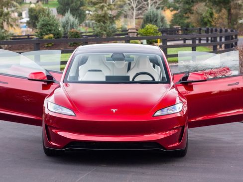 Used 2024 Tesla Model 3 Performance image 14