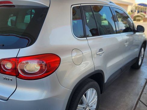 Used 2009 Volkswagen Tiguan SEL AWD/4WD image 9