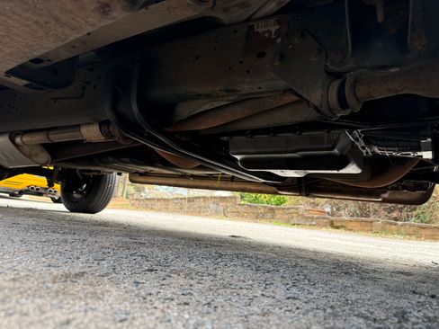 Used 2003 Ford E-350 and Econoline 350 XLT image 16