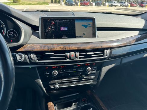 Used 2015 BMW X5 xDrive35i image 2