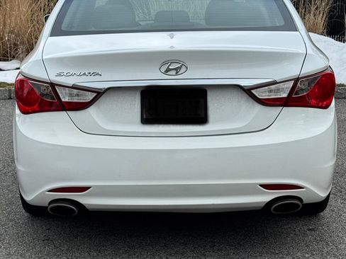 Used 2011 Hyundai Sonata SE image 9