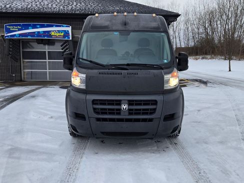 Used 2016 RAM ProMaster 2500 image 4