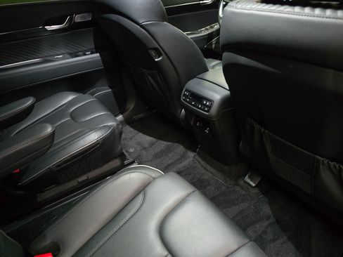 Used 2024 Hyundai Palisade Calligraphy FWD image 15