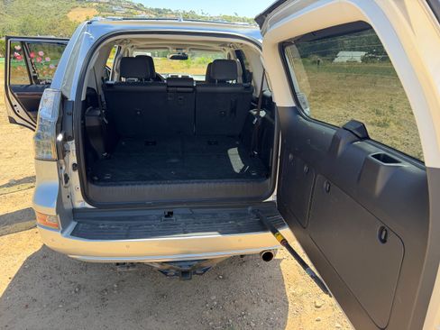 Used 2019 Lexus GX 460 Premium AWD/4WD image 9