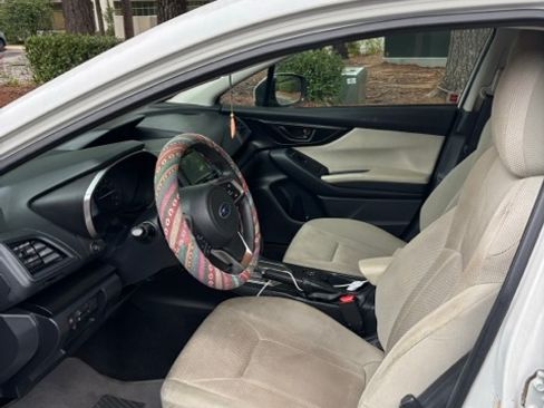 Used 2018 Subaru Impreza 2.0i Premium w/ Eyesight & BSD & Rcta AWD/4WD image 8