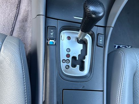 Used 2004 Acura TSX FWD image 9