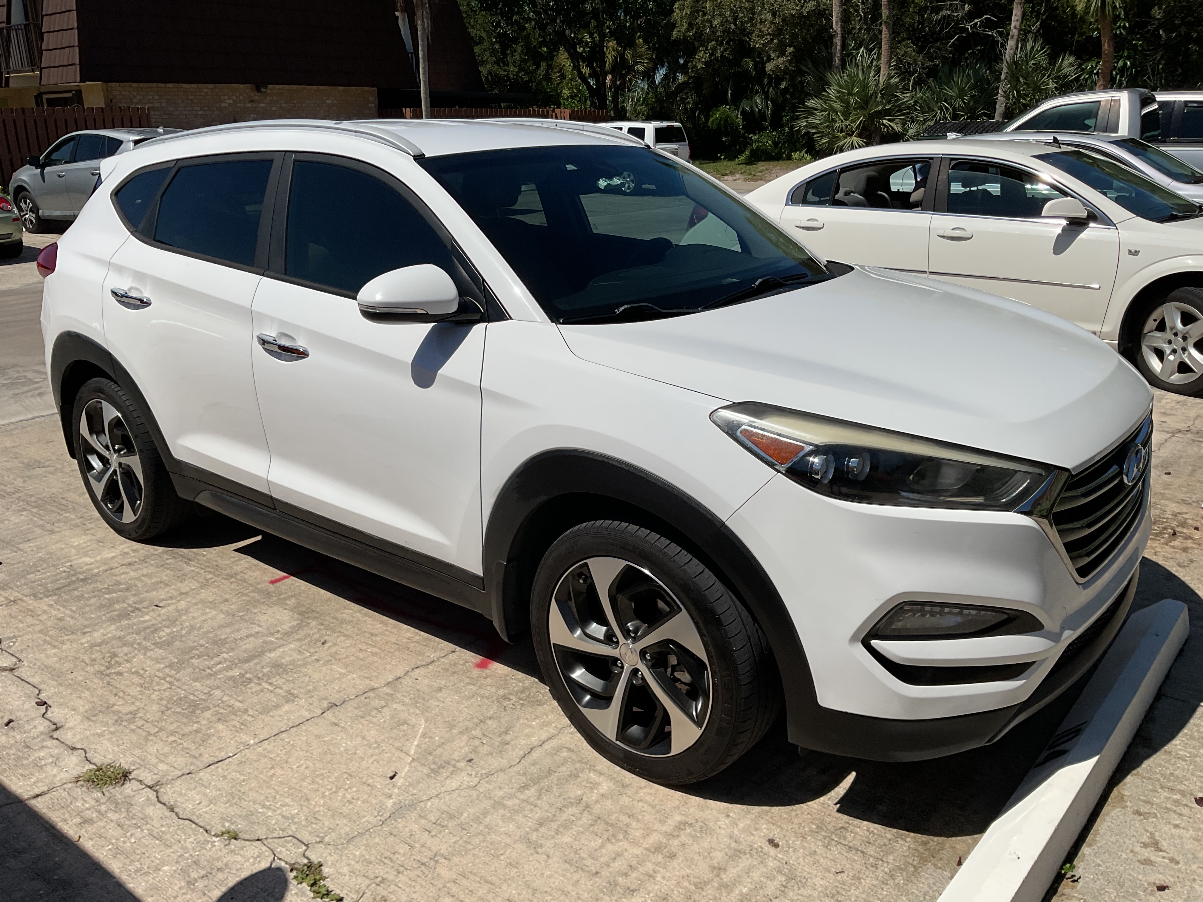 Used 2016 Hyundai Tucson Limited FWD image 4
