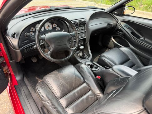 Used 1998 Ford Mustang Cobra RWD image 13