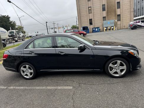 Used 2014 Mercedes-Benz E 350 4MATIC Sedan image 8