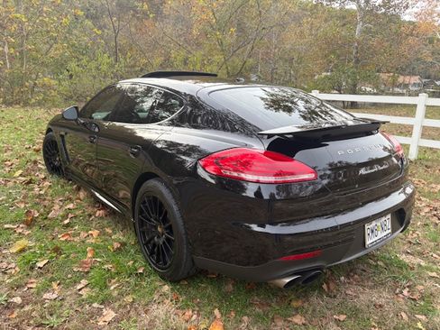 Used 2014 Porsche Panamera Turbo image 13