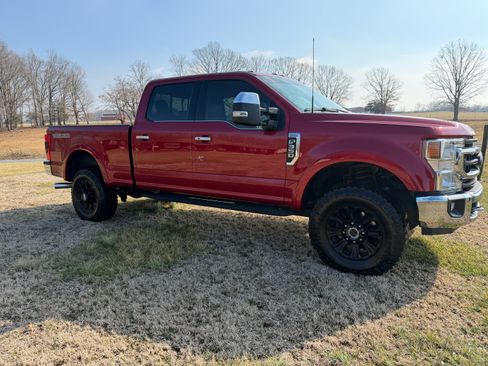 Used 2022 Ford F350 King Ranch w/ Tremor Off-Road Package image 10