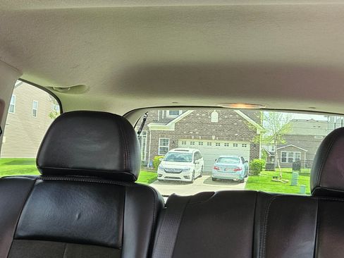 Used 2008 Chevrolet TrailBlazer SS w/ Sun And 6-Disc Cd Package image 11