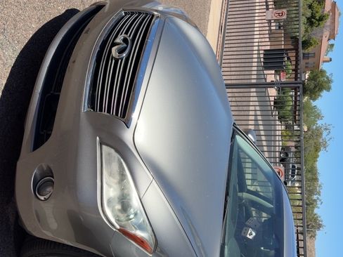 Used 2011 INFINITI M37 x w/ Deluxe Touring Pkg AWD/4WD image 2