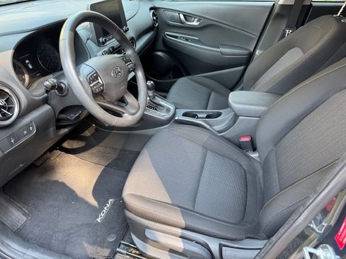 Used 2022 Hyundai Kona SEL w/ Convenience Package image 10