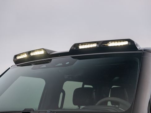 Used 2022 Land Rover Defender 110 V8 image 10