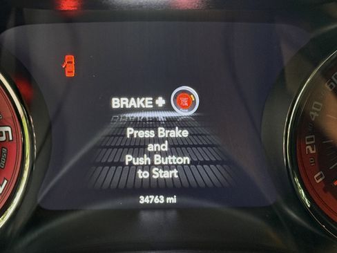 Used 2023 Dodge Challenger SRT Hellcat RWD image 13