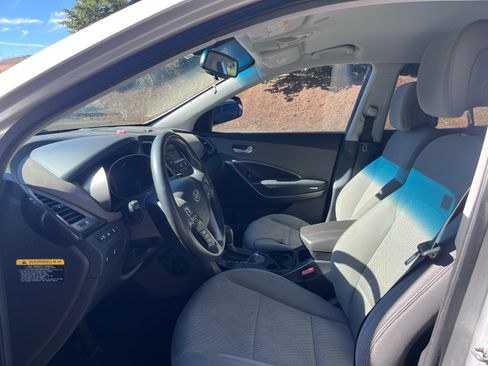 Used 2014 Hyundai Santa Fe Sport AWD/4WD image 9