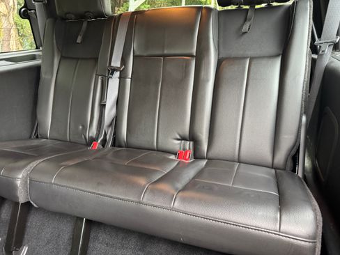 Used 2013 Ford Expedition Limited AWD/4WD image 10