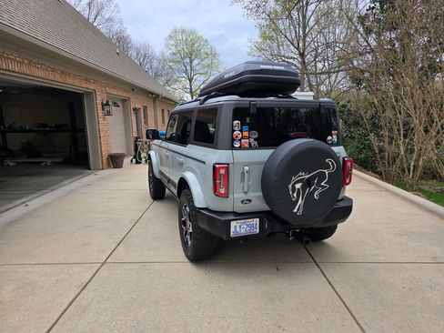 Used 2022 Ford Bronco Outer Banks image 10