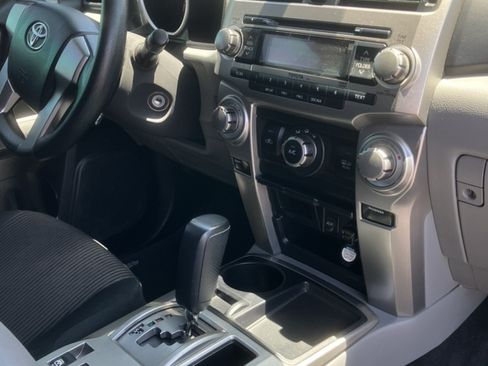 Used 2011 Toyota 4Runner SR5 RWD image 13
