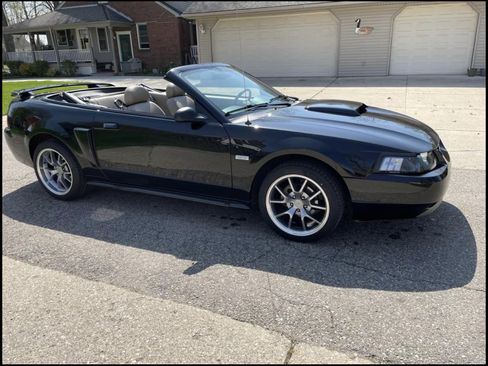 Used 2003 Ford Mustang GT image 4