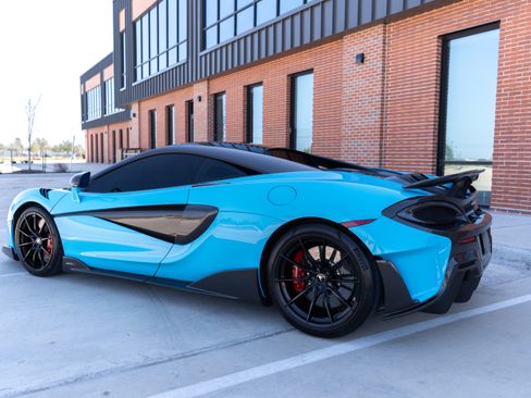 Used 2019 McLaren 600LT RWD image 8