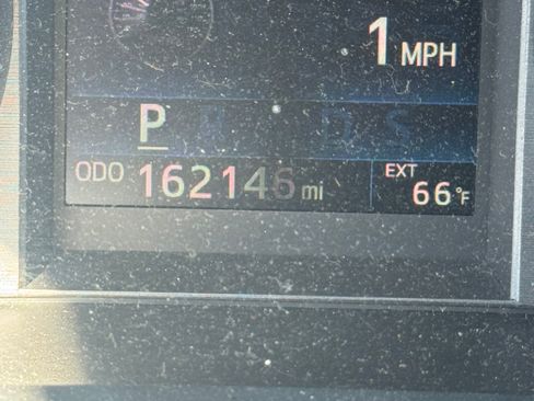 Used 2016 Toyota Tundra SR5 w/ SR5 Upgrade Package image 10