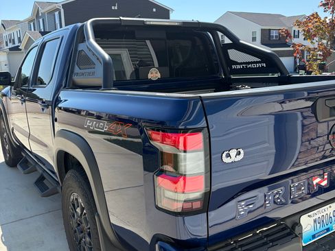 Used 2023 Nissan Frontier PRO-4X w/ Pro-4X Premium Package AWD/4WD image 5