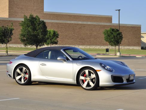 Used 2017 Porsche 911 Carrera S RWD image 10