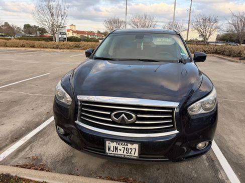 Used 2015 INFINITI QX60 FWD w/ Deluxe Touring Package image 1